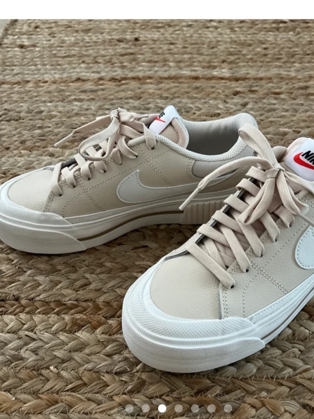 Nike Women’s Legacy Sneakers NWOT - Picture 3 of 7